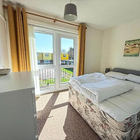 Lovely 4 Berth Chalet To Hire In Hemsby Nearby The Beach Ref 18177B Buitenkant foto