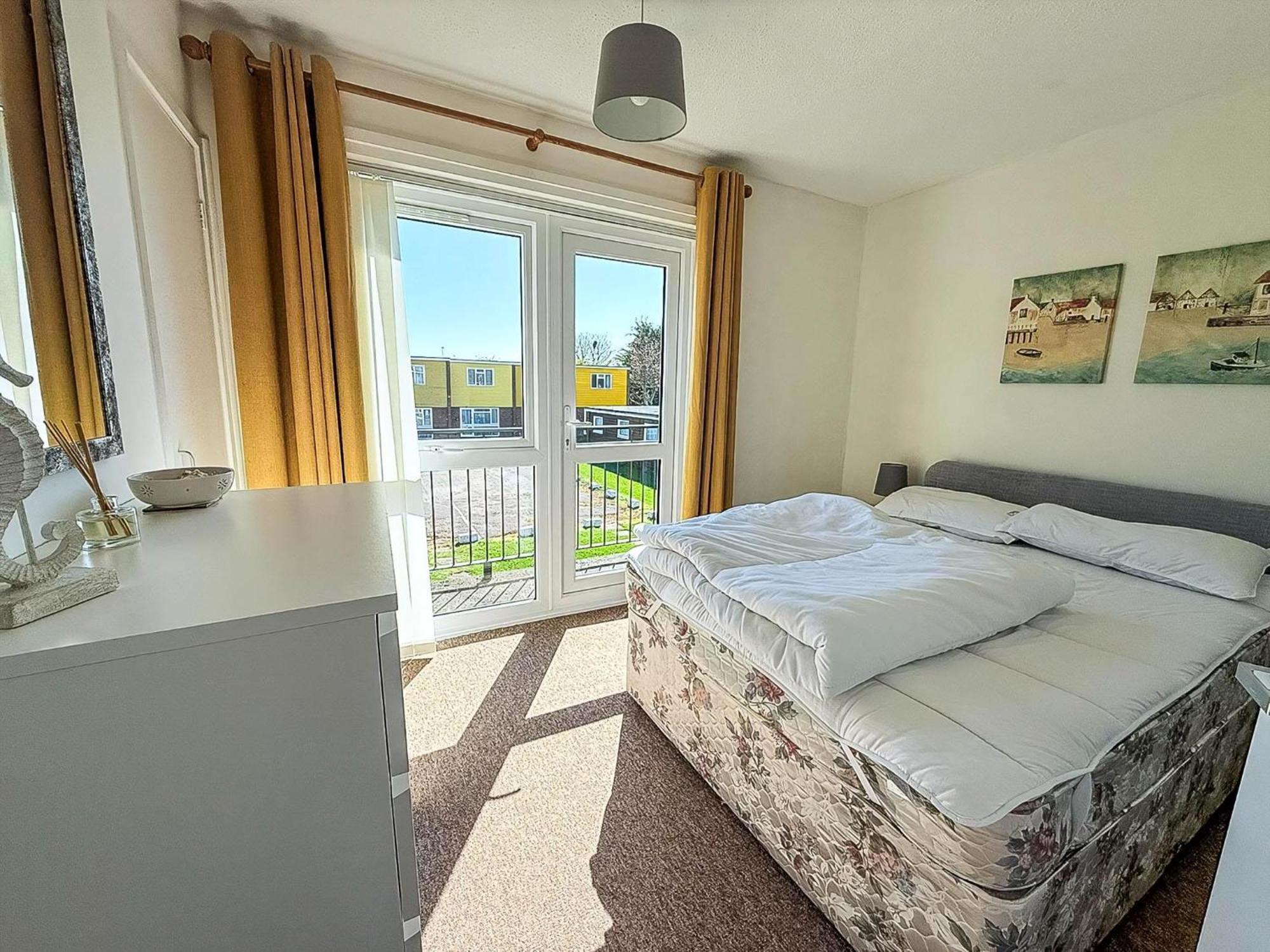 Lovely 4 Berth Chalet To Hire In Hemsby Nearby The Beach Ref 18177B Buitenkant foto